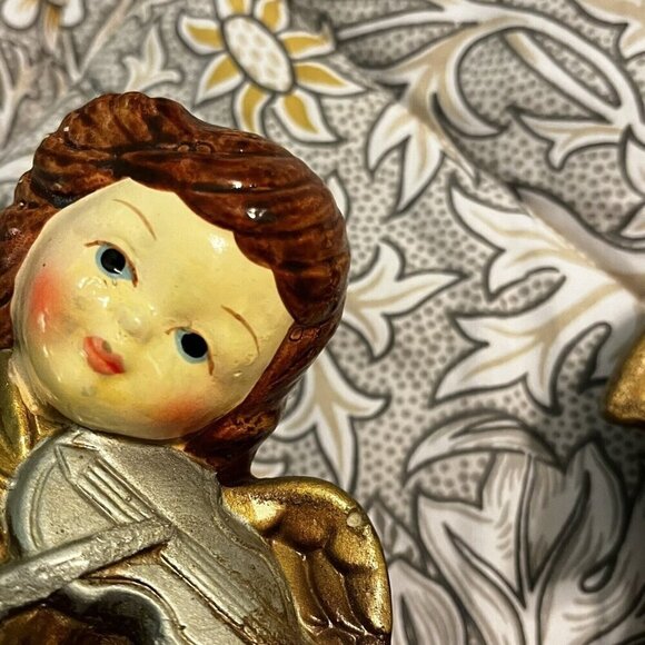 2 Vintage Christmas Angels  9"  Figurines Taiwan Gold Gowns Musical Instruments - Picture 6 of 14